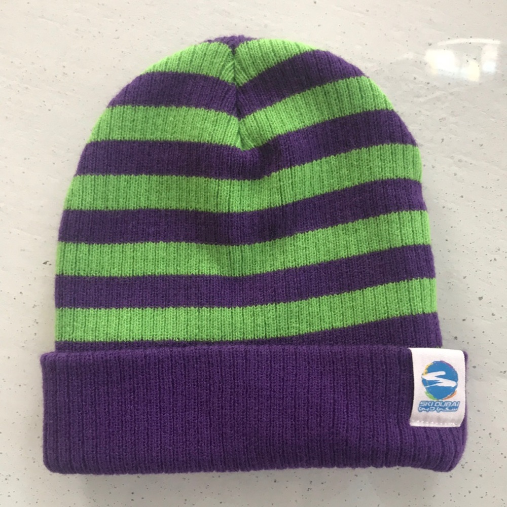 Ski Dubai hat